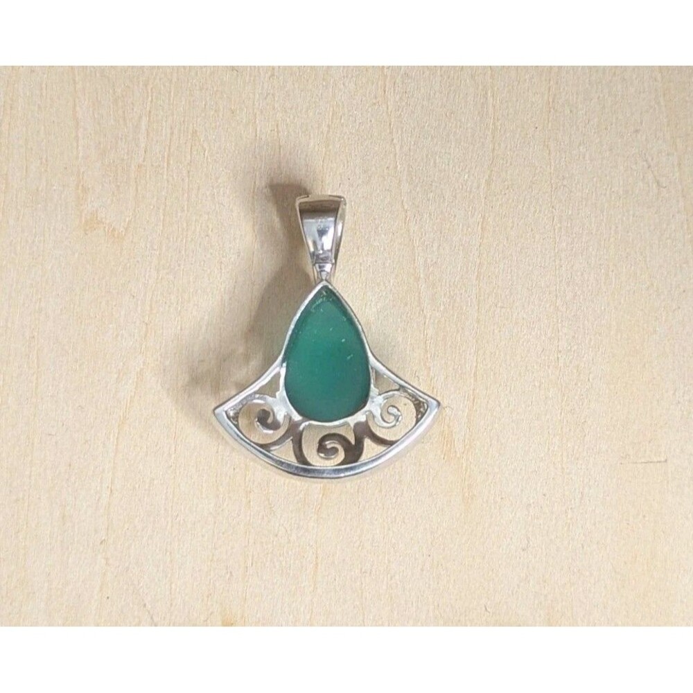 Green Onyx Enhancer/Pendant, 18x12mm, Sterling Silver - Picture 2 of 3